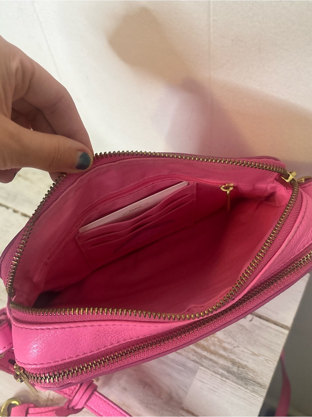 Fossil Piper Crossbody Sling Bag Bright Pink Pebbled Leather - Picture 10 of 15